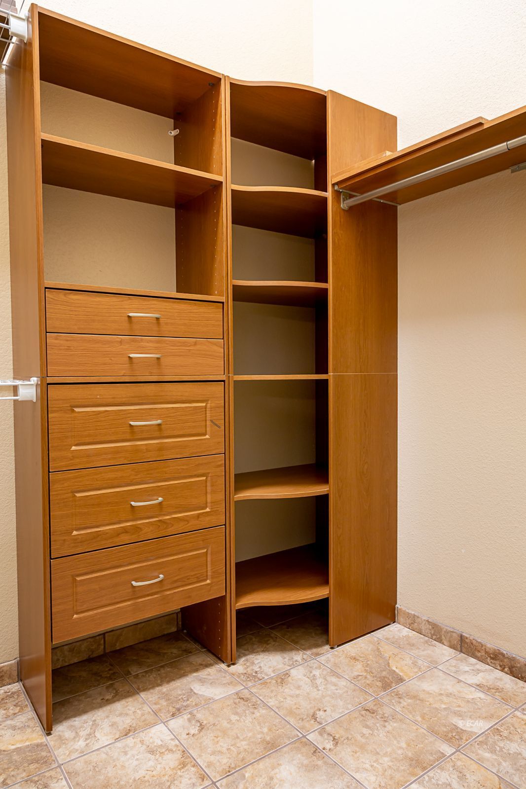 2110 Pratt Dr. Drive Property Photo 23