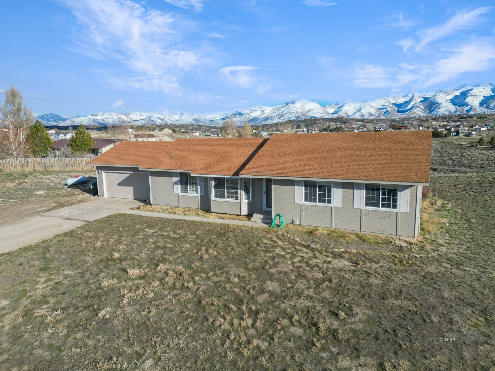 178 Edgewood Lane Property Photo