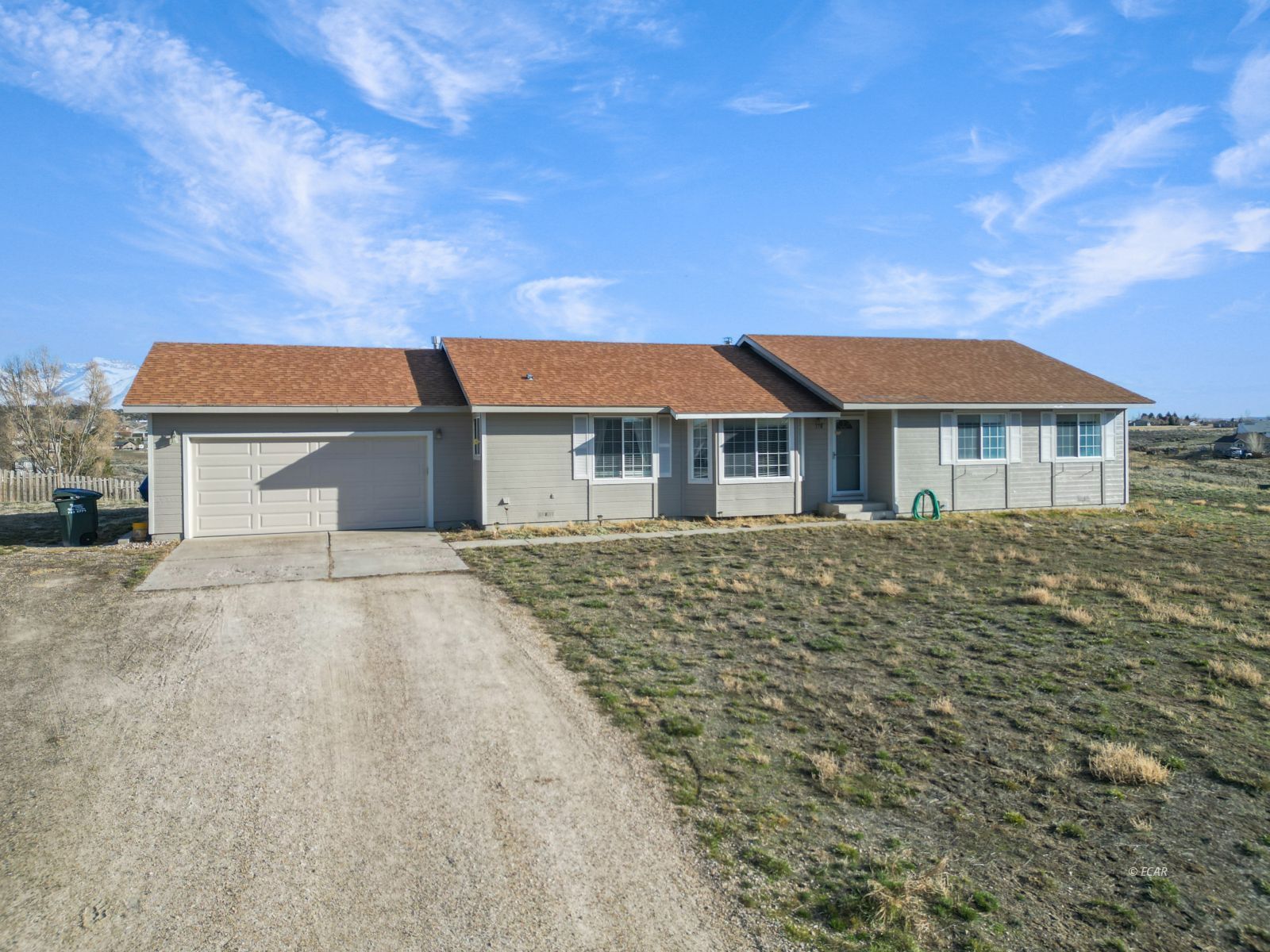 178 Edgewood Lane Property Photo 2
