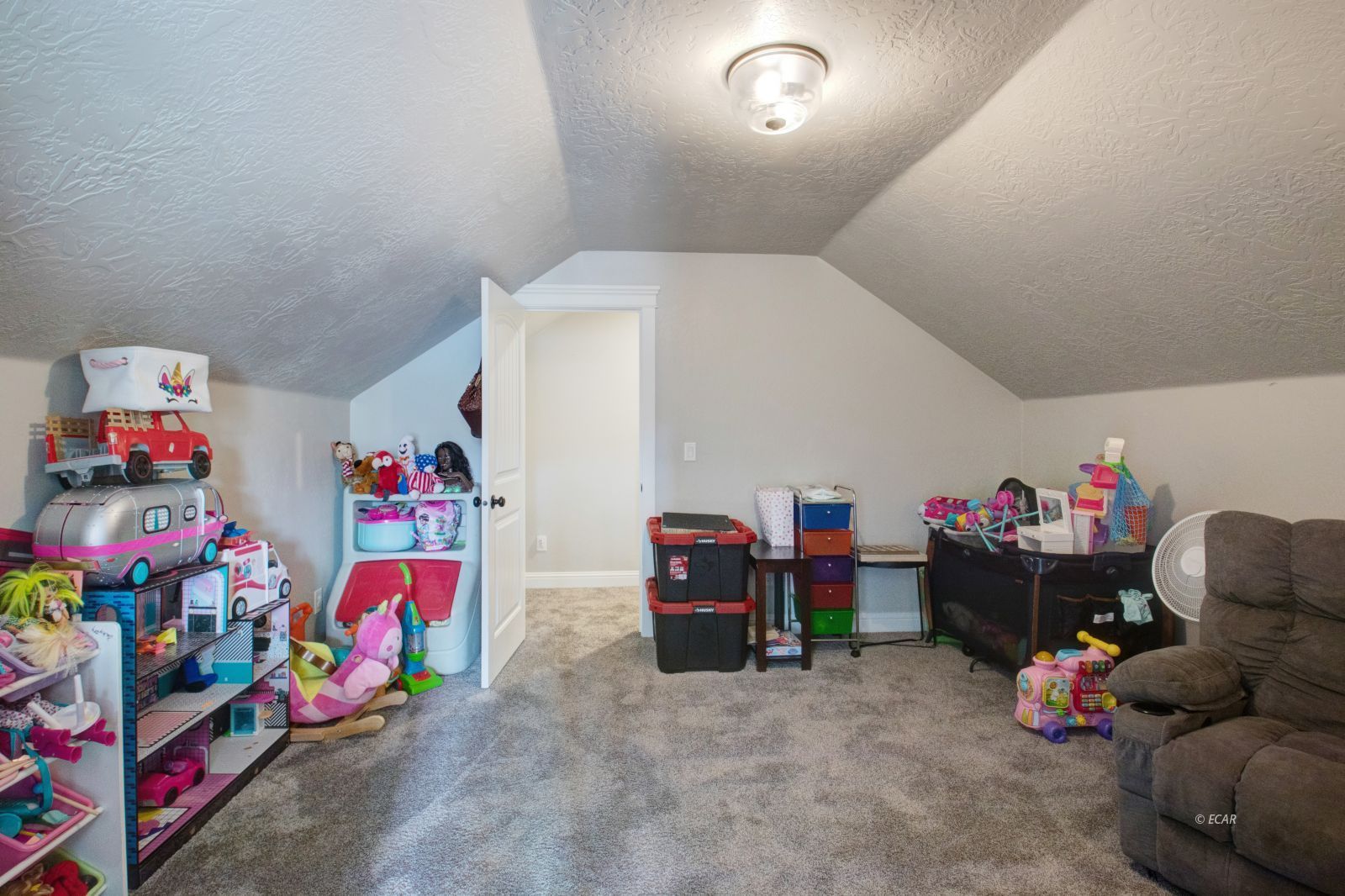 388 Parkchester Drive Property Photo 18
