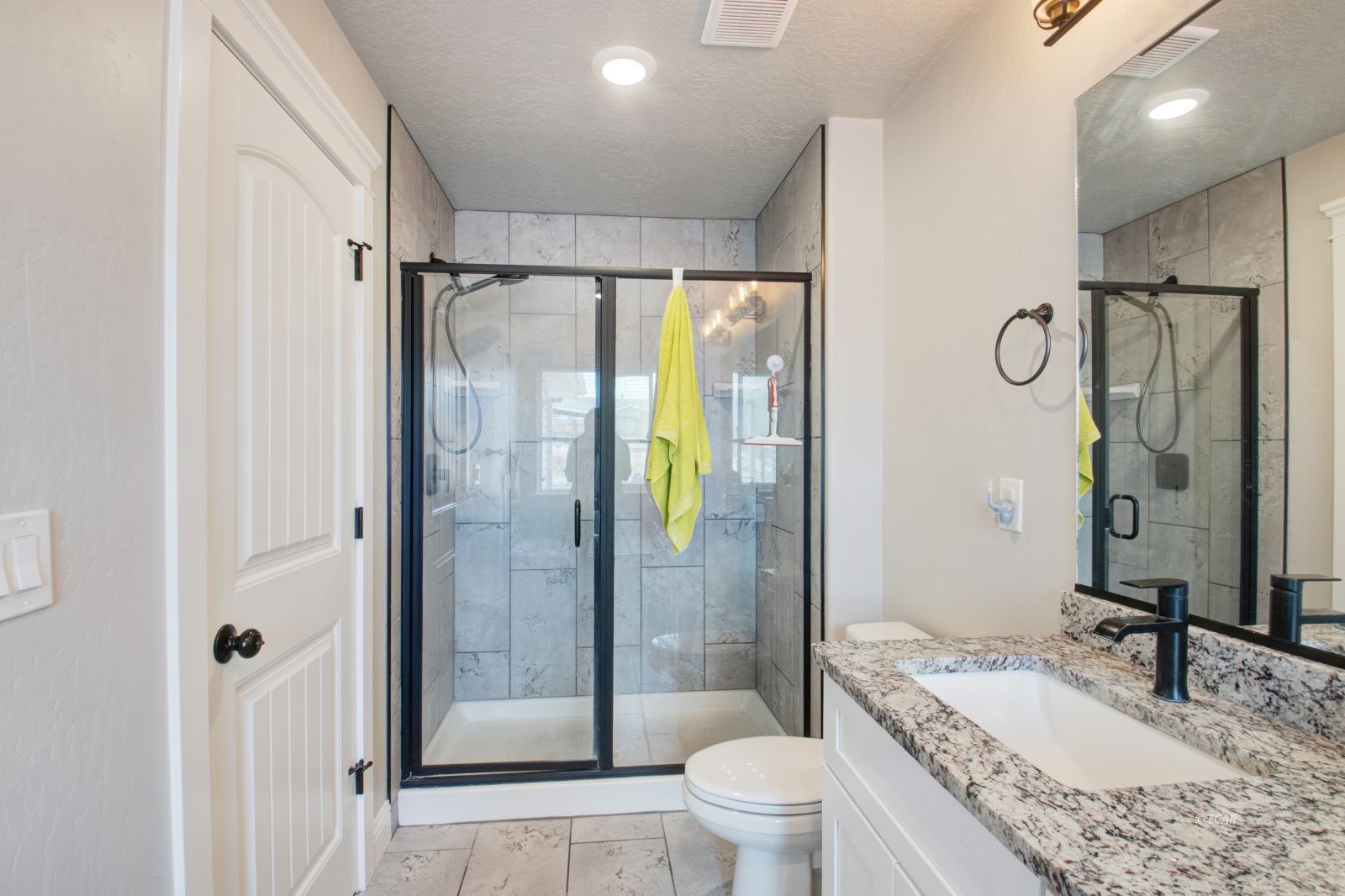 388 Parkchester Drive Property Photo 27