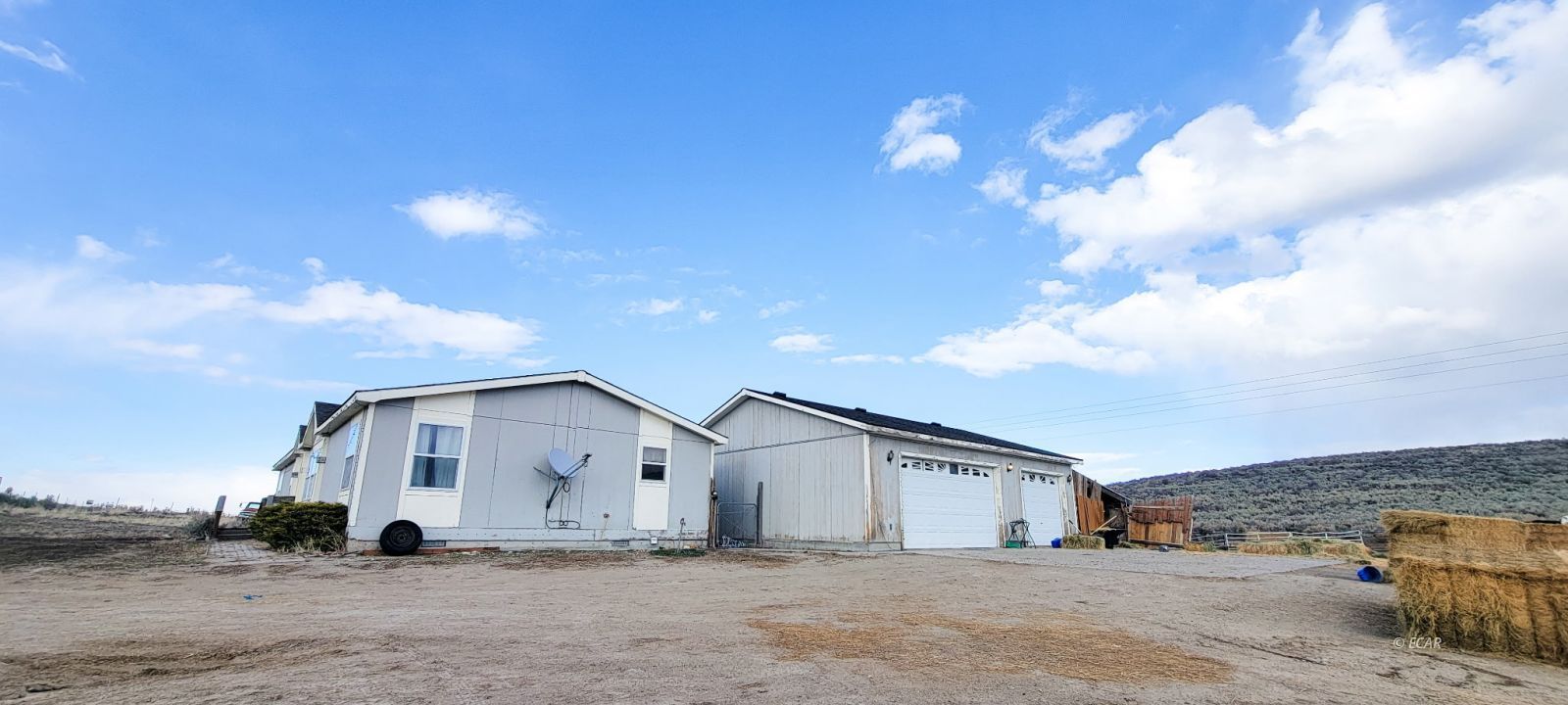 8114 Honey Do Road Property Photo 2