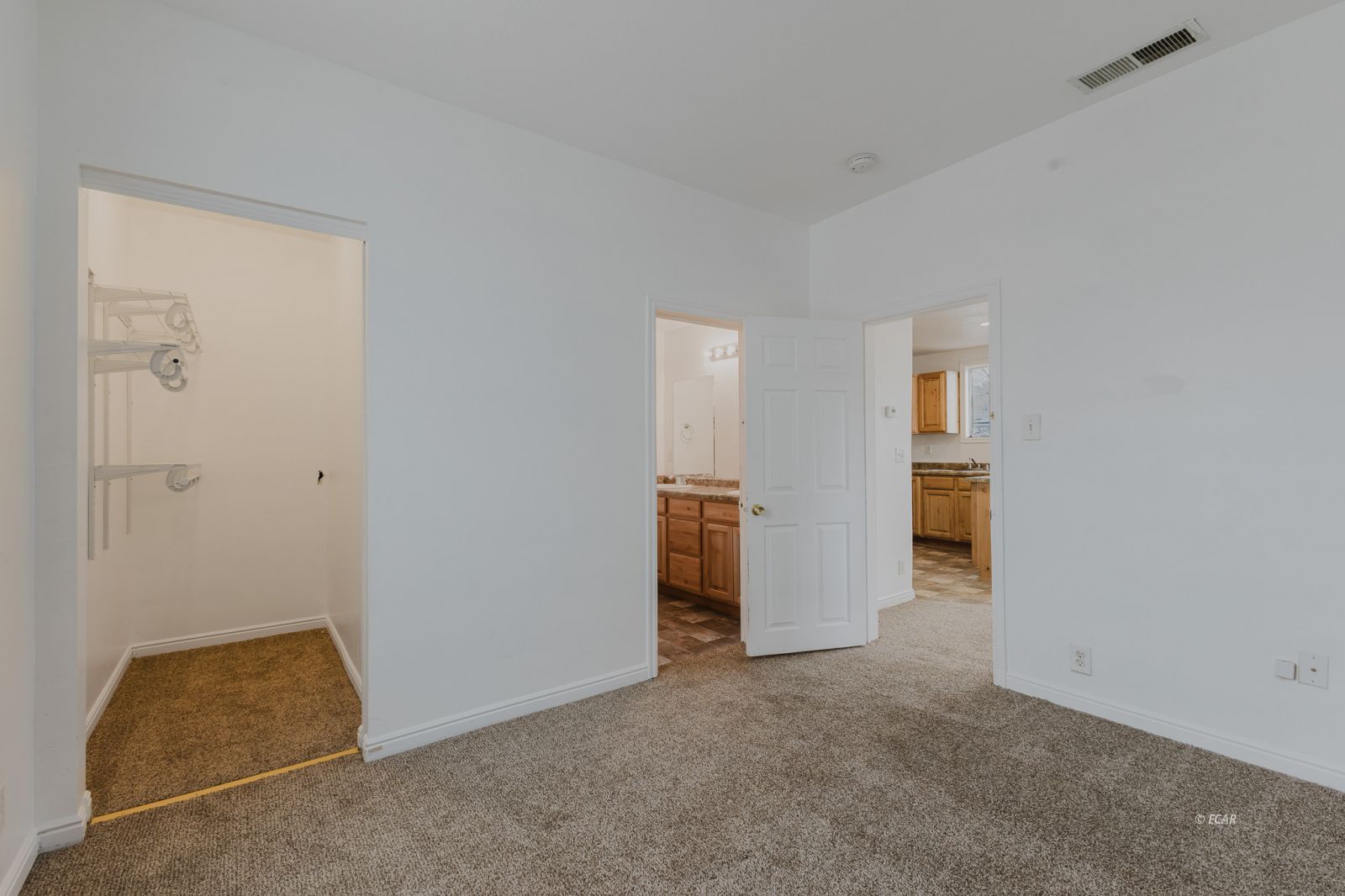 914 Hamilton Street Property Photo 13
