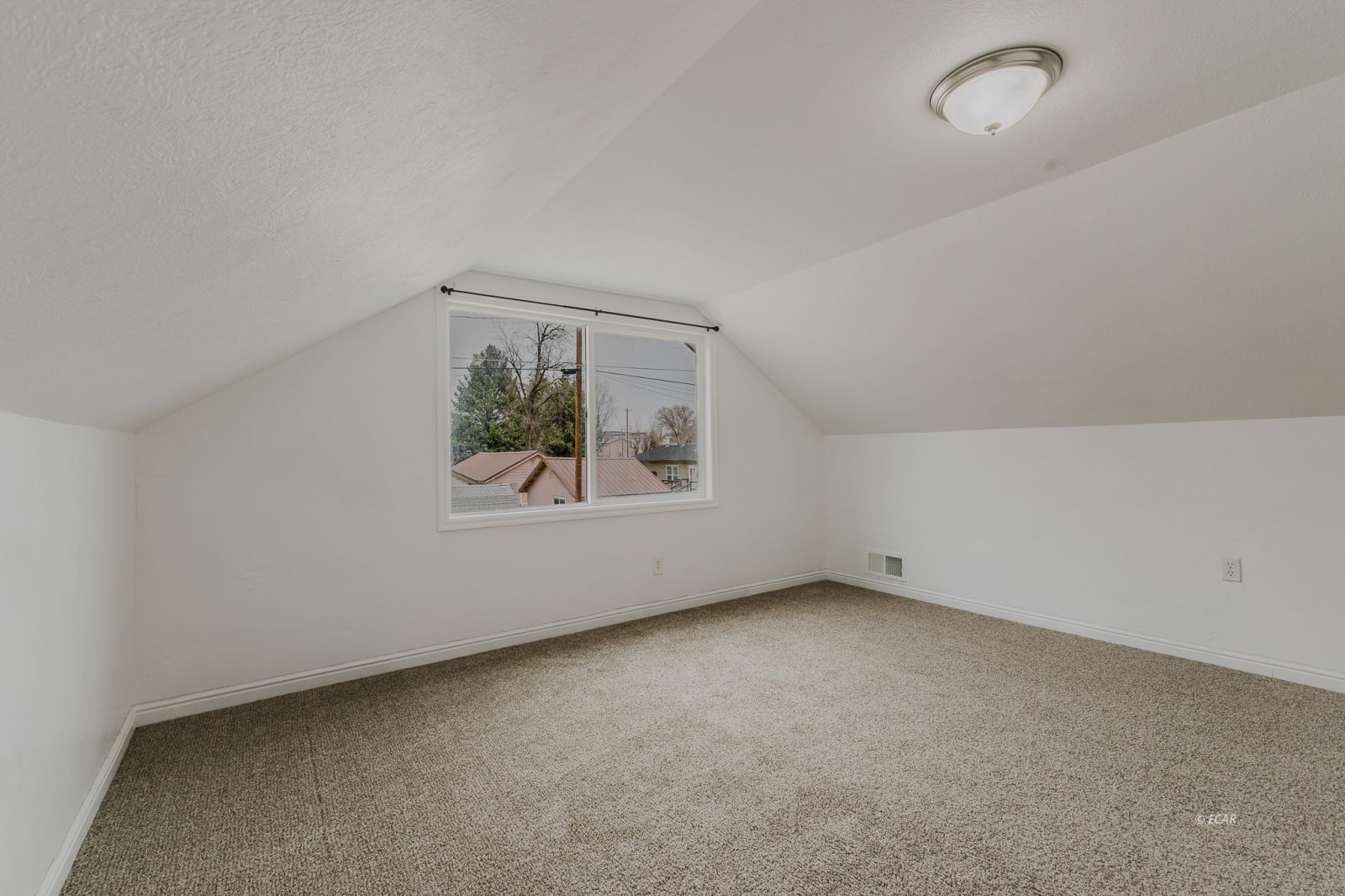 914 Hamilton Street Property Photo 27