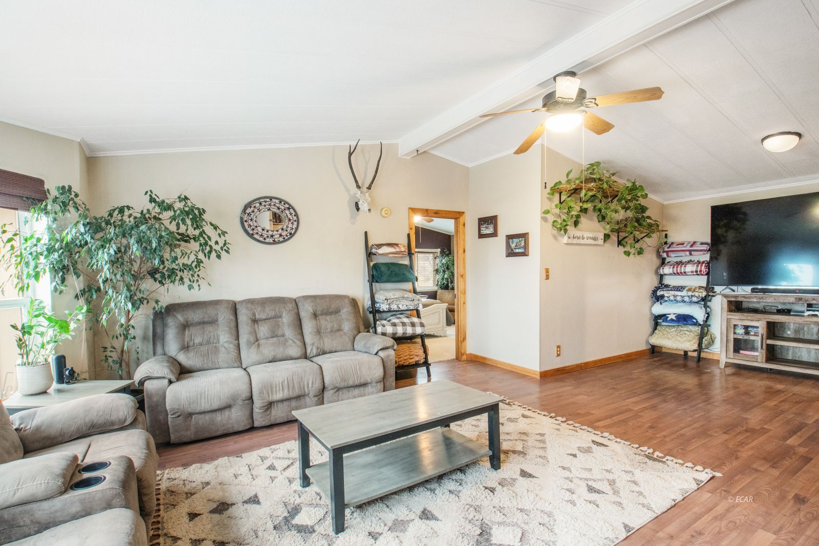 588 Karval Drive Property Photo 3