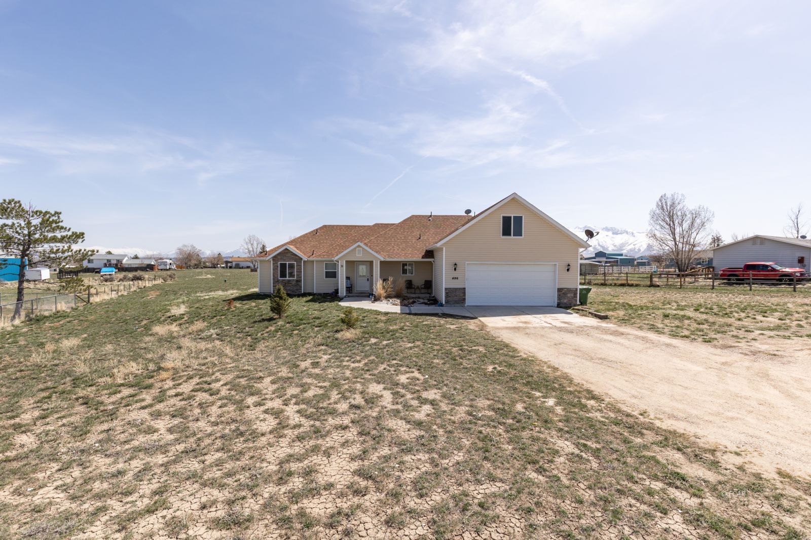 496 Rawlings Drive Property Photo 2