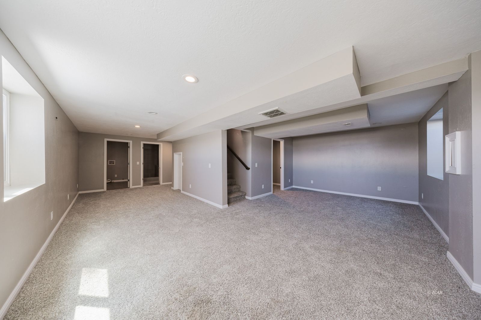 384 Ashburn Drive Property Photo 24