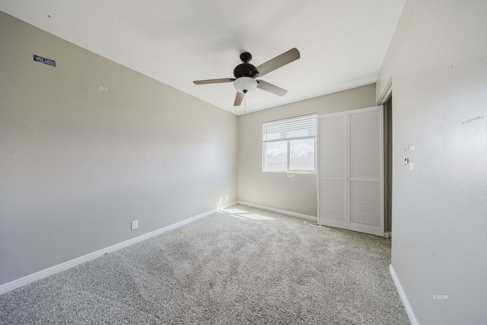 384 Ashburn Drive Property Photo 30