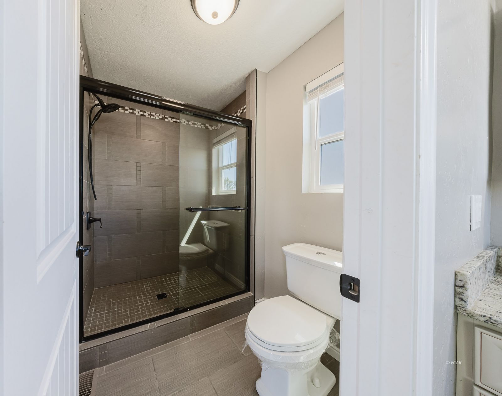 384 Ashburn Drive Property Photo 41