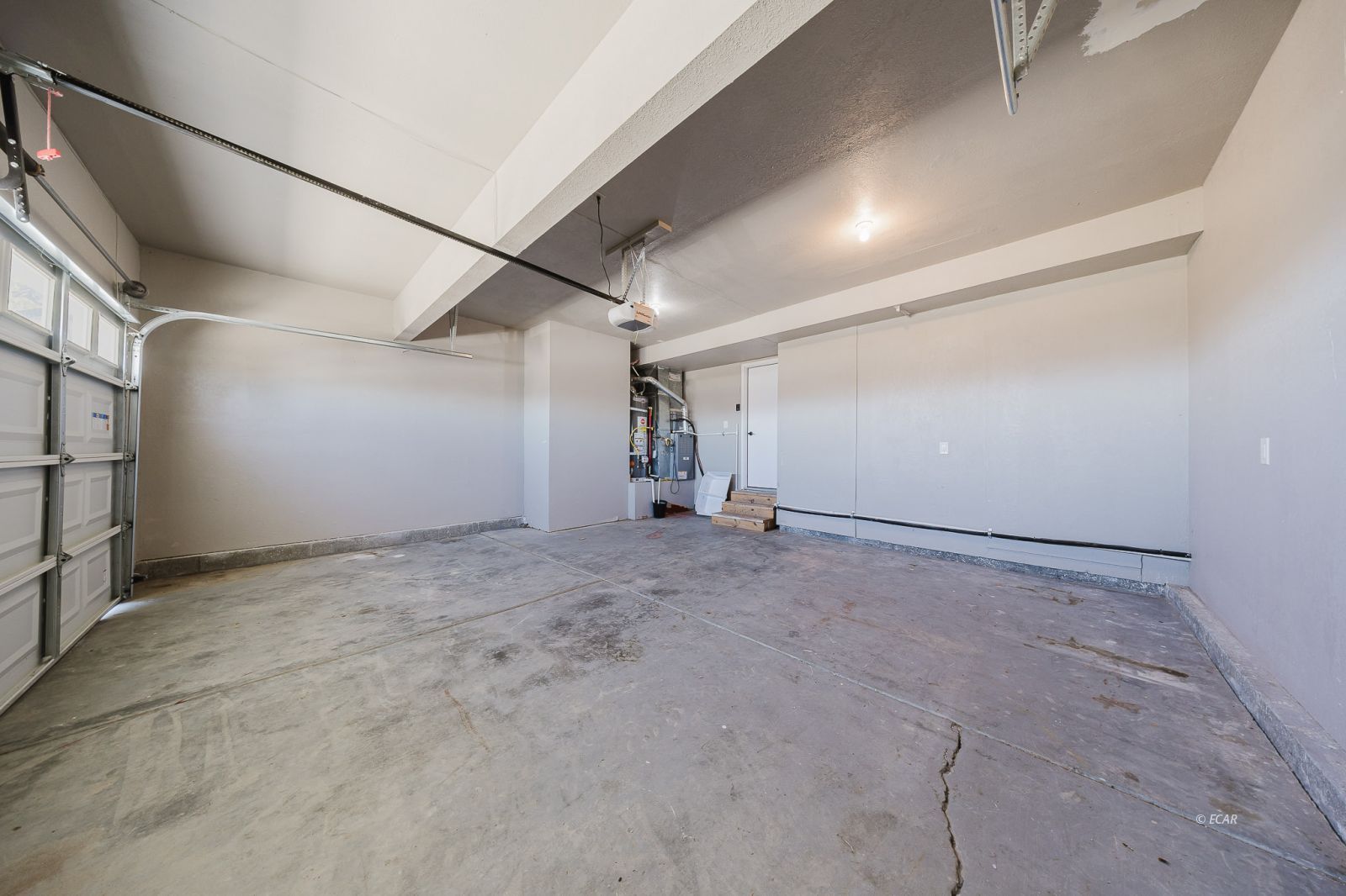 384 Ashburn Drive Property Photo 45