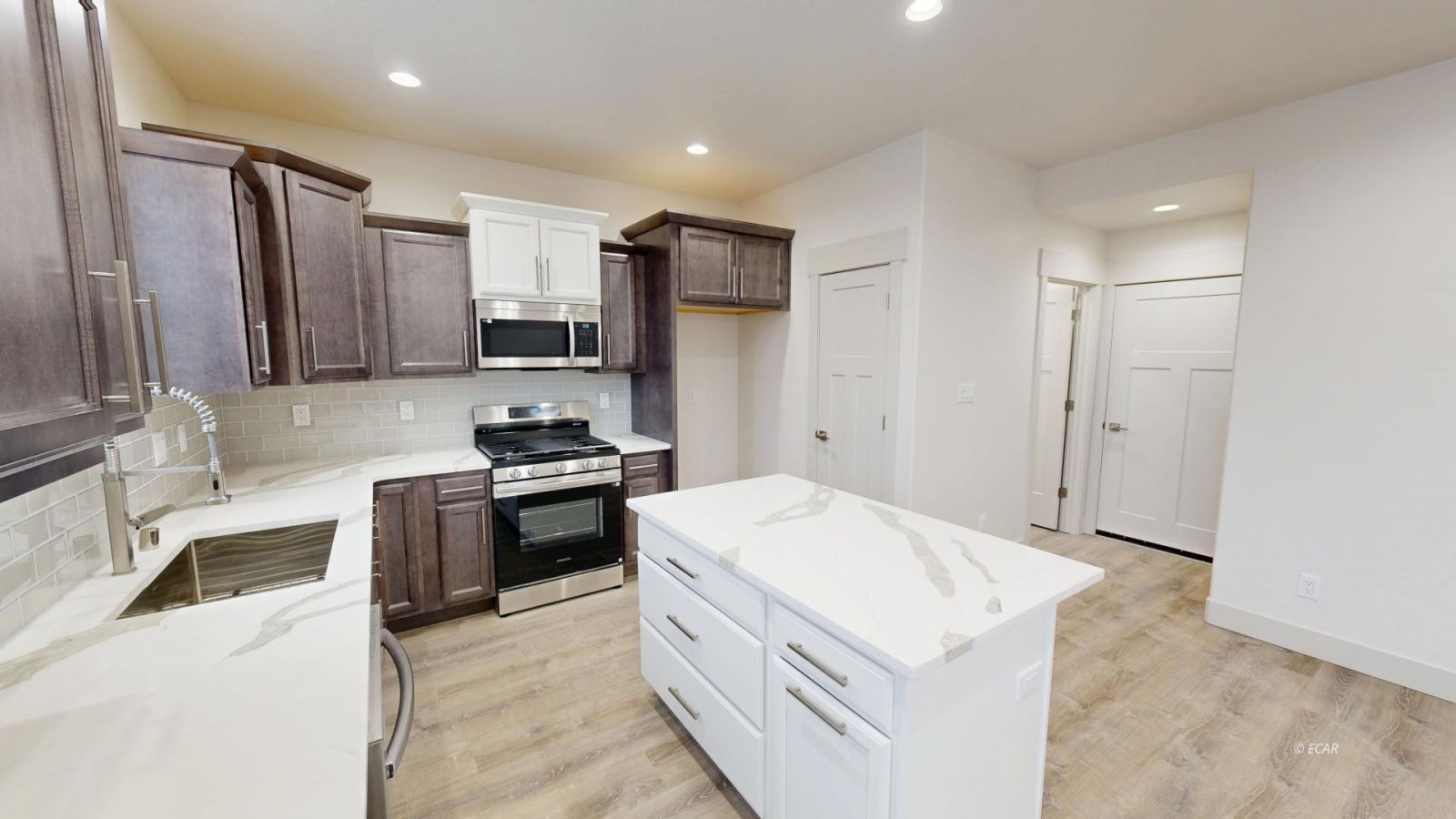 2449 N 5th Street Property Photo 5