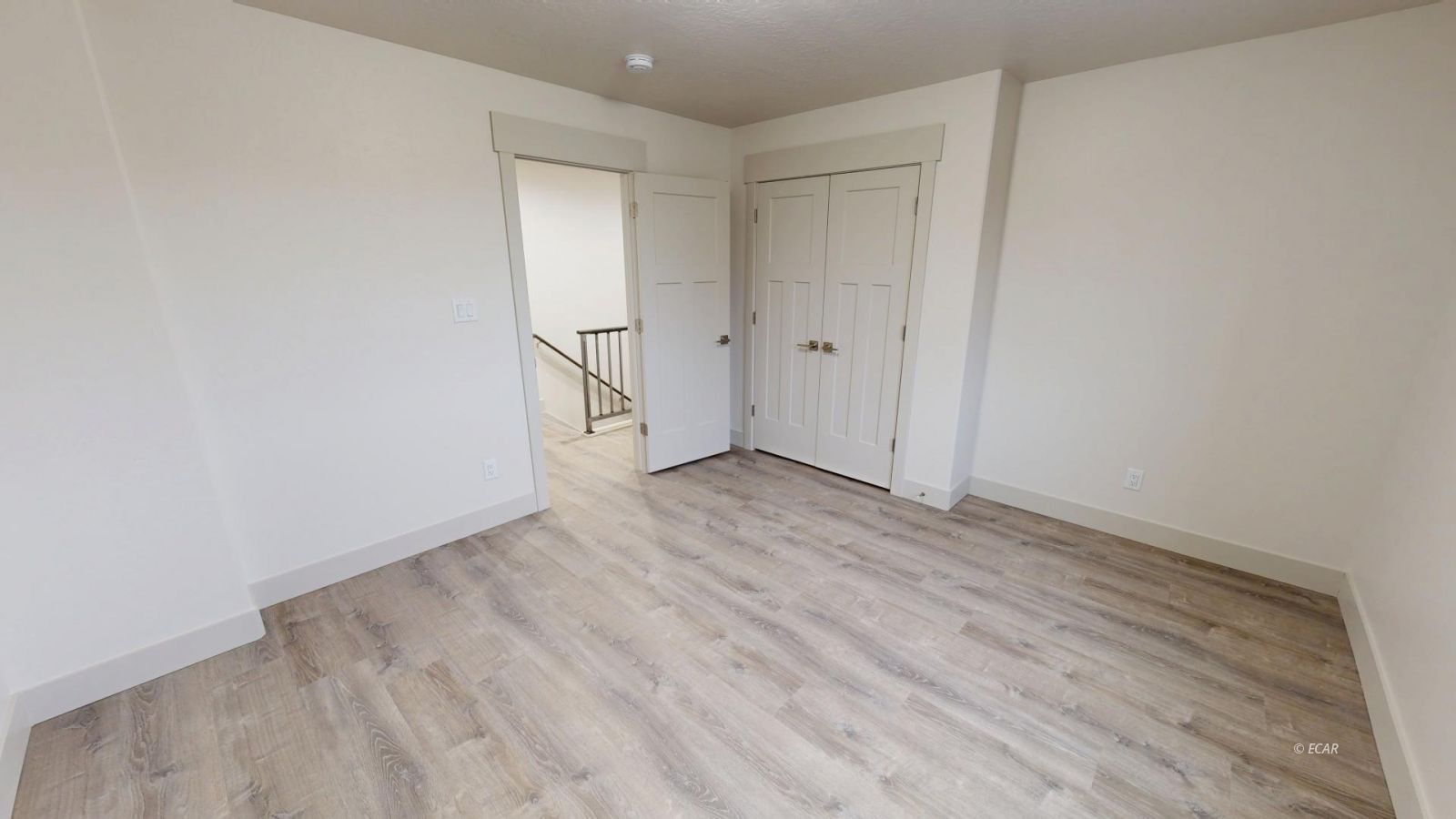 2449 N 5th Street Property Photo 8