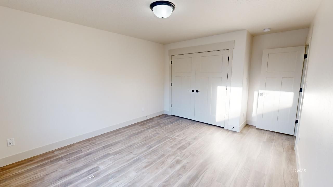 2619 Platinum Drive Property Photo 7