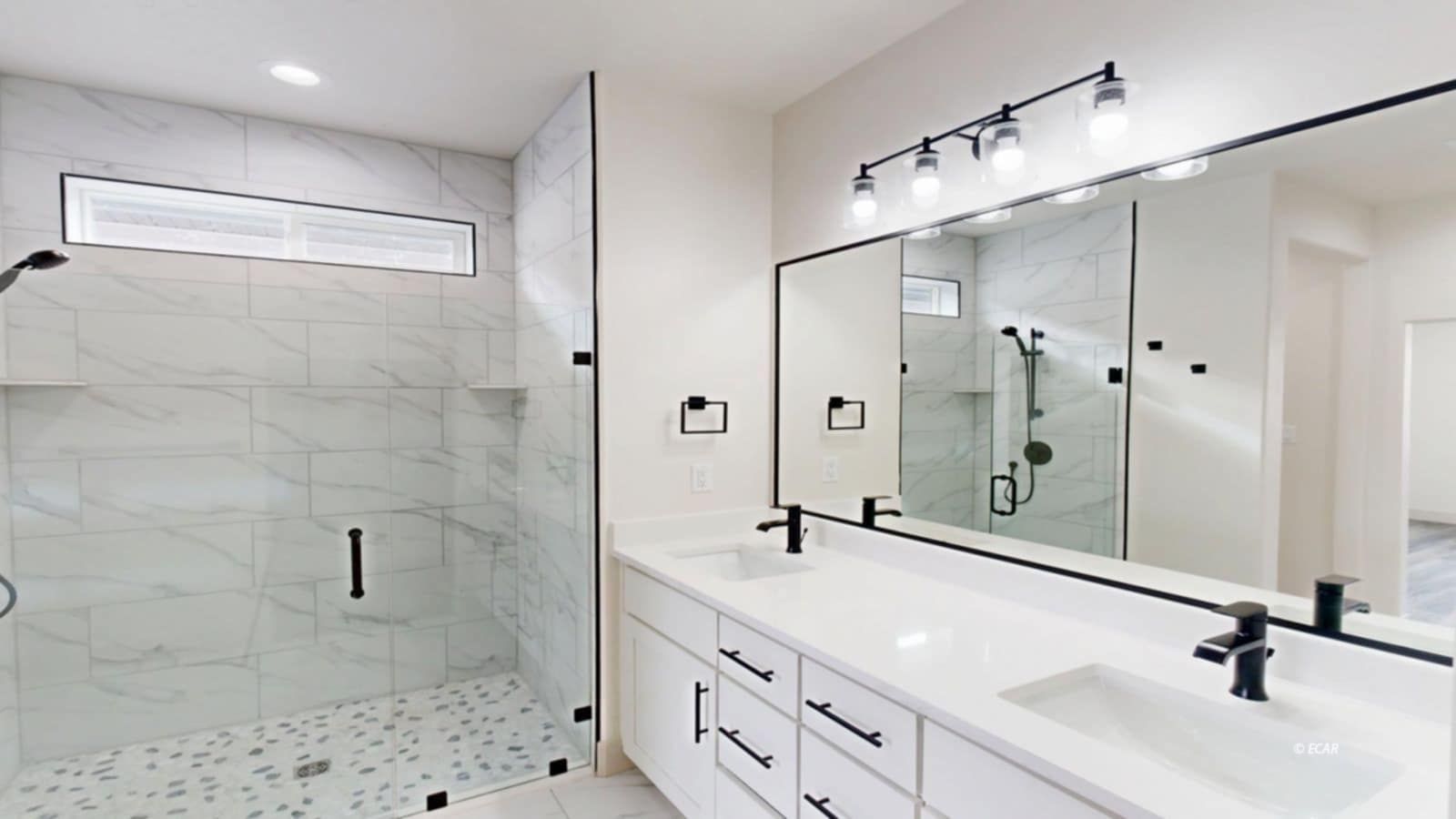 2620 Platinum Drive Property Photo 4