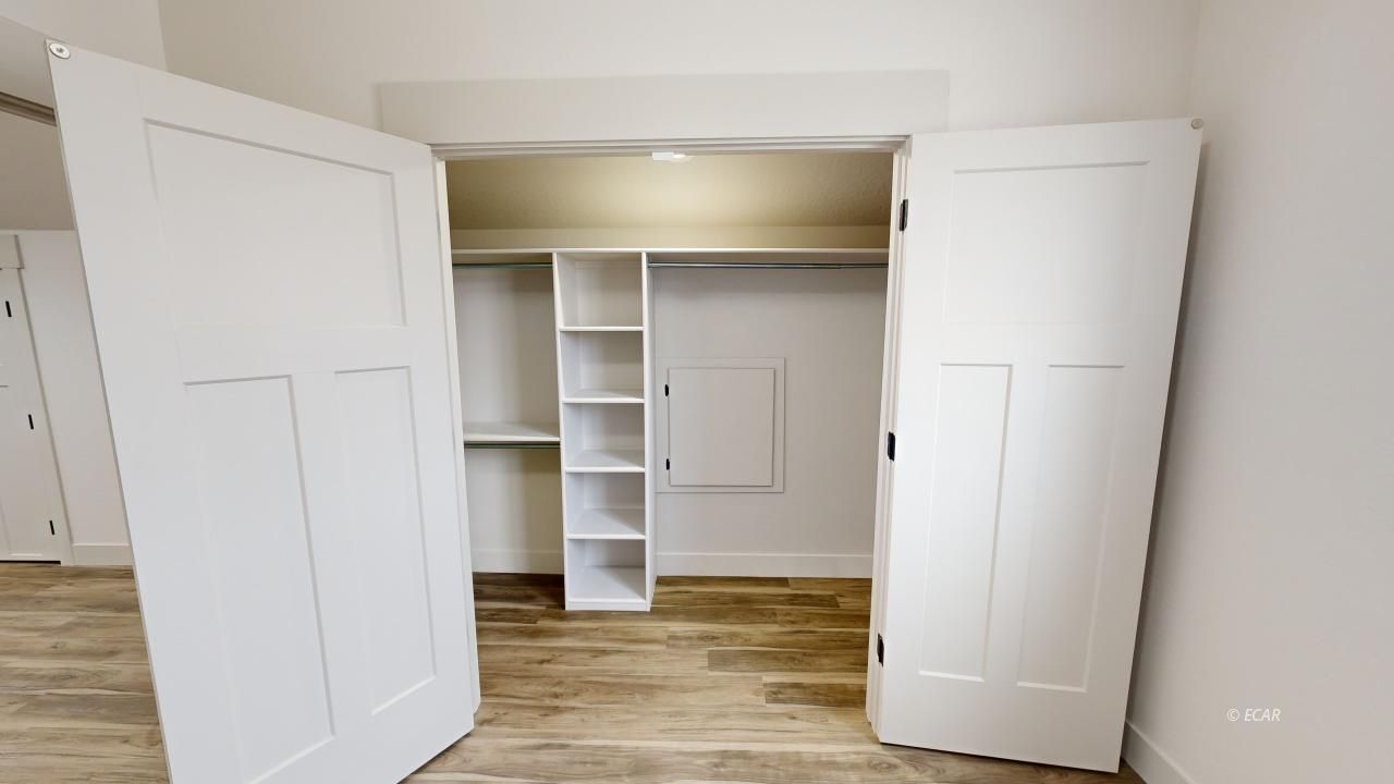 2611 Platinum Drive Property Photo 26