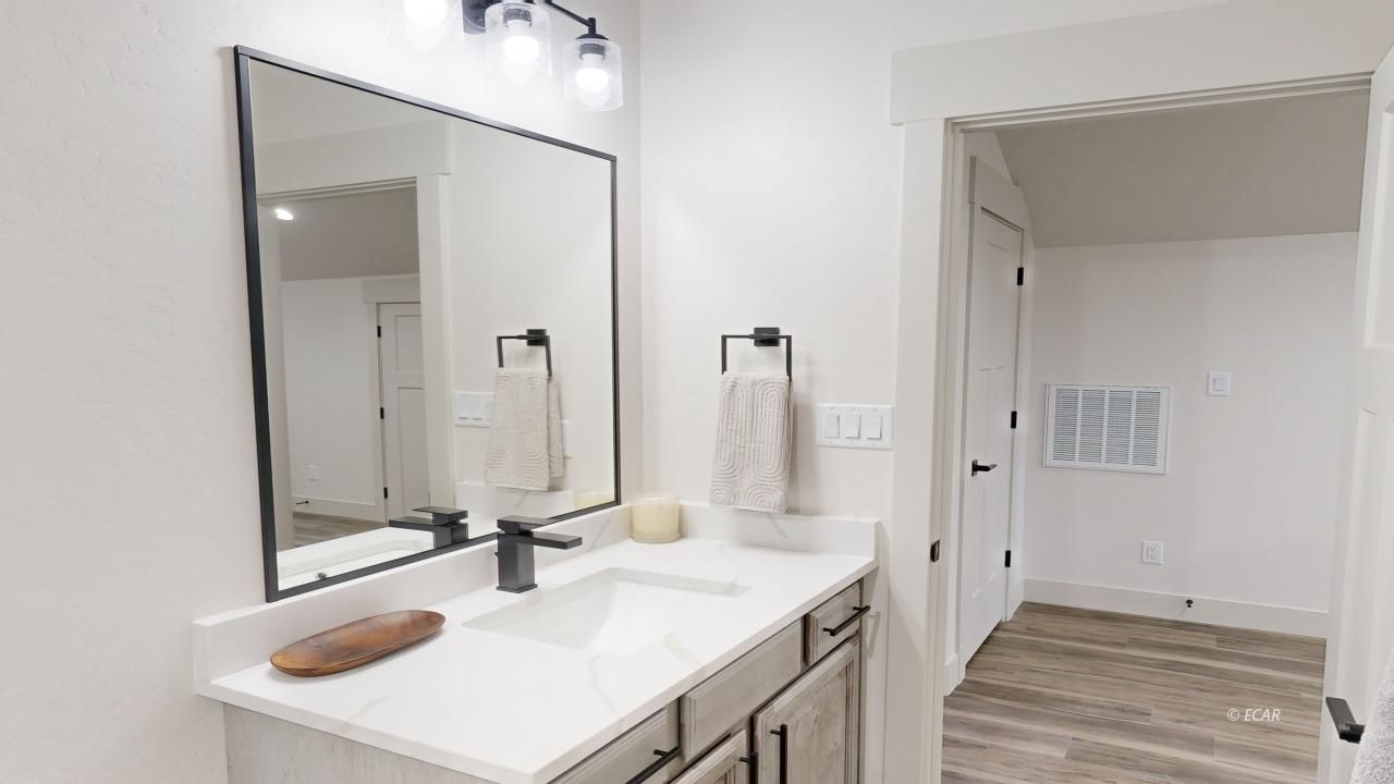 2611 Platinum Drive Property Photo 30