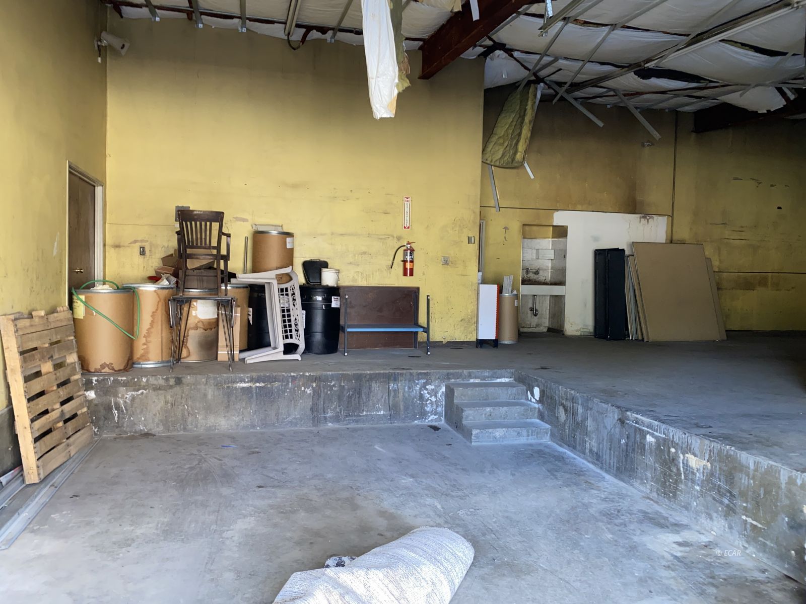 201 Ogden Avenue Property Photo 17