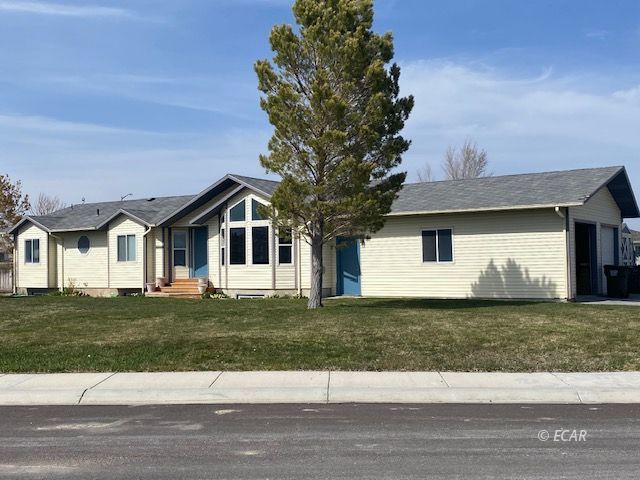 807 Hogan Street Property Photo