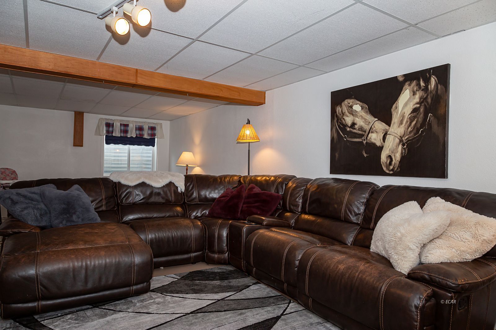 807 Hogan Street Property Photo 17