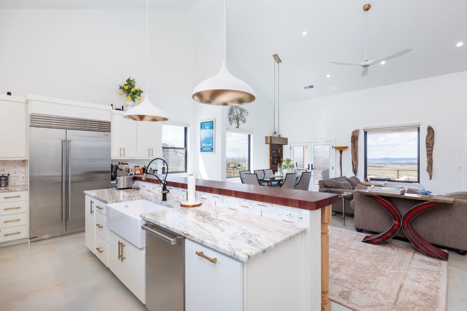 76 Foothill Drive Property Photo 8