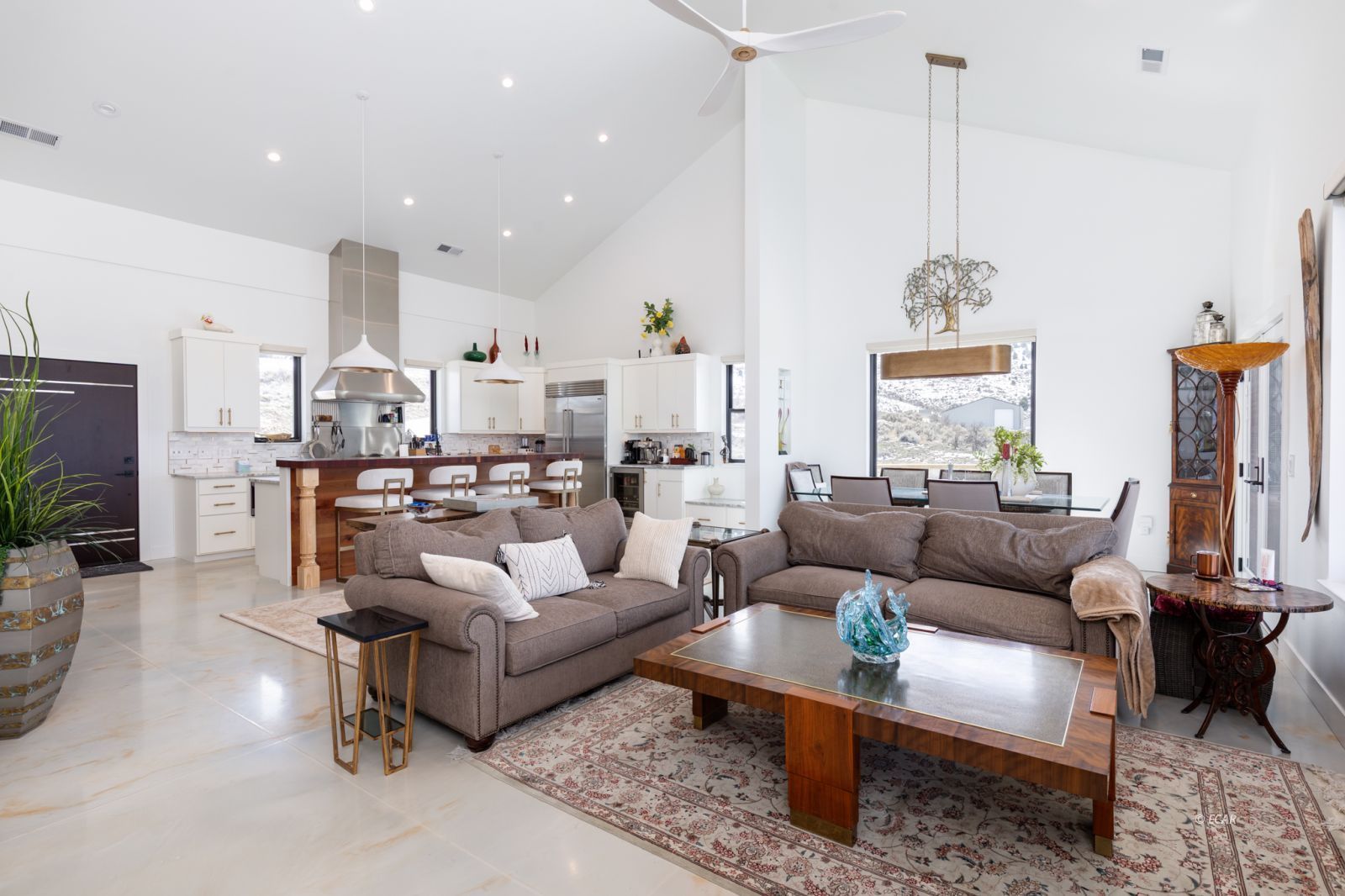 76 Foothill Drive Property Photo 10