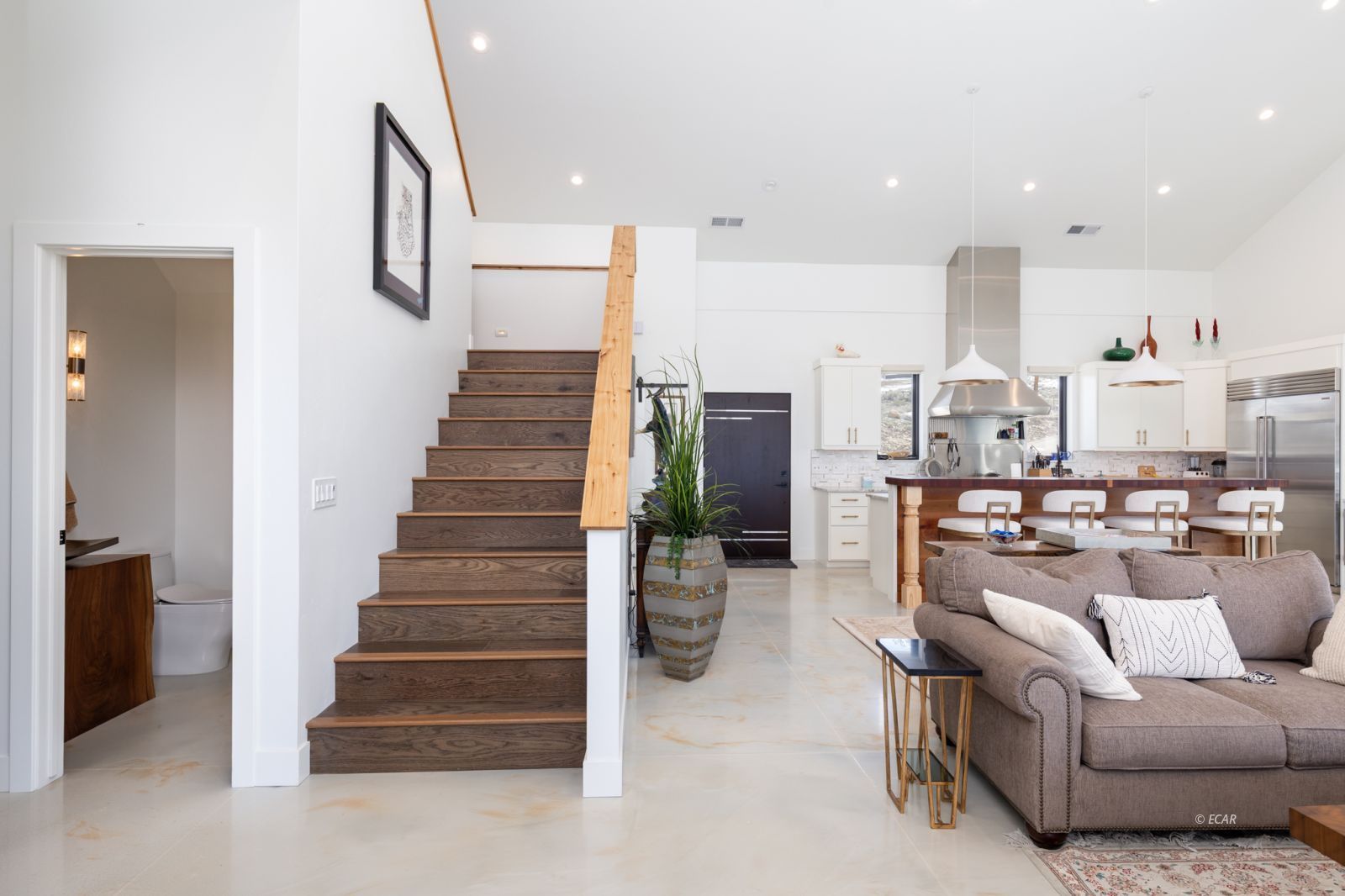 76 Foothill Drive Property Photo 11