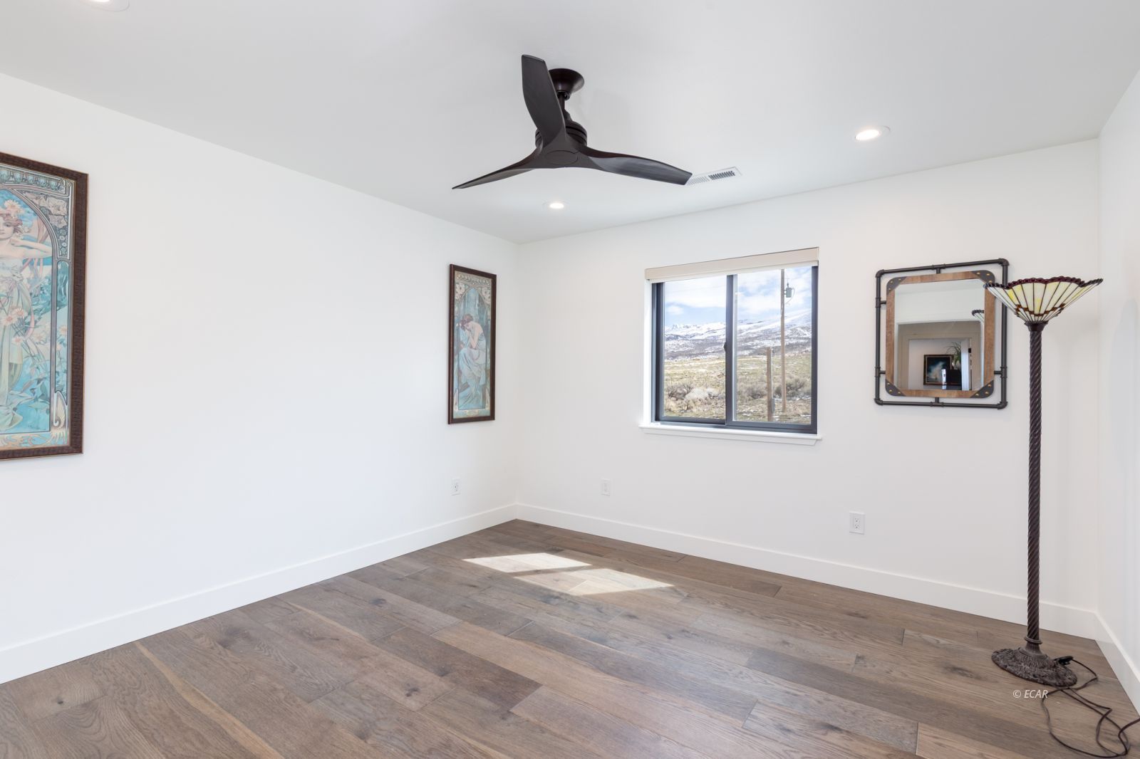 76 Foothill Drive Property Photo 28