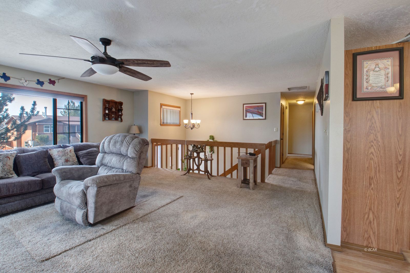 3162 Midland Drive Property Photo 4