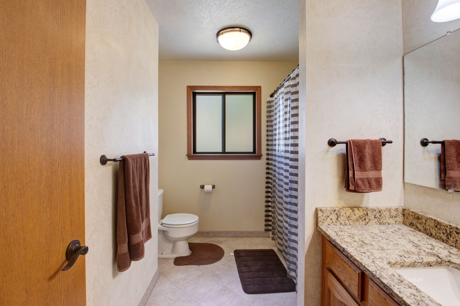 3162 Midland Drive Property Photo 9