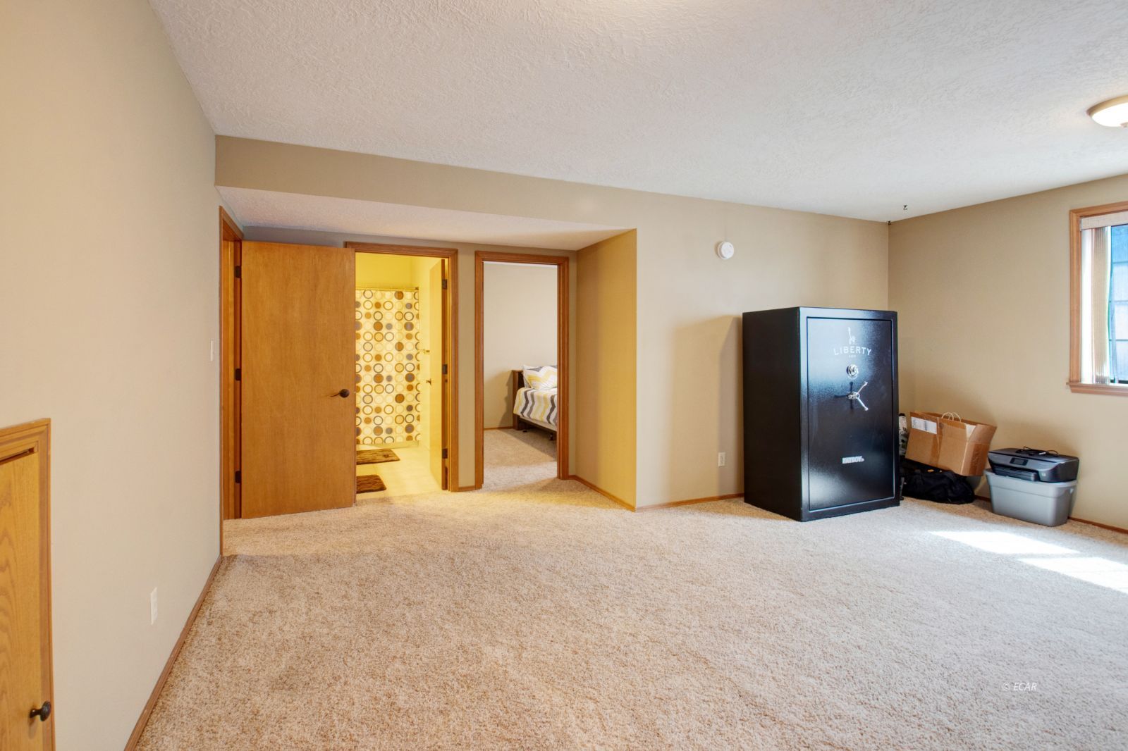 3162 Midland Drive Property Photo 20