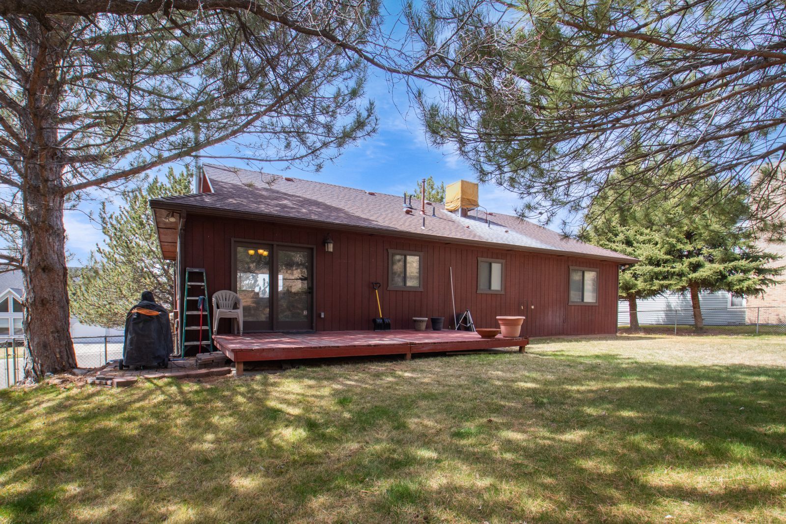 3162 Midland Drive Property Photo 27