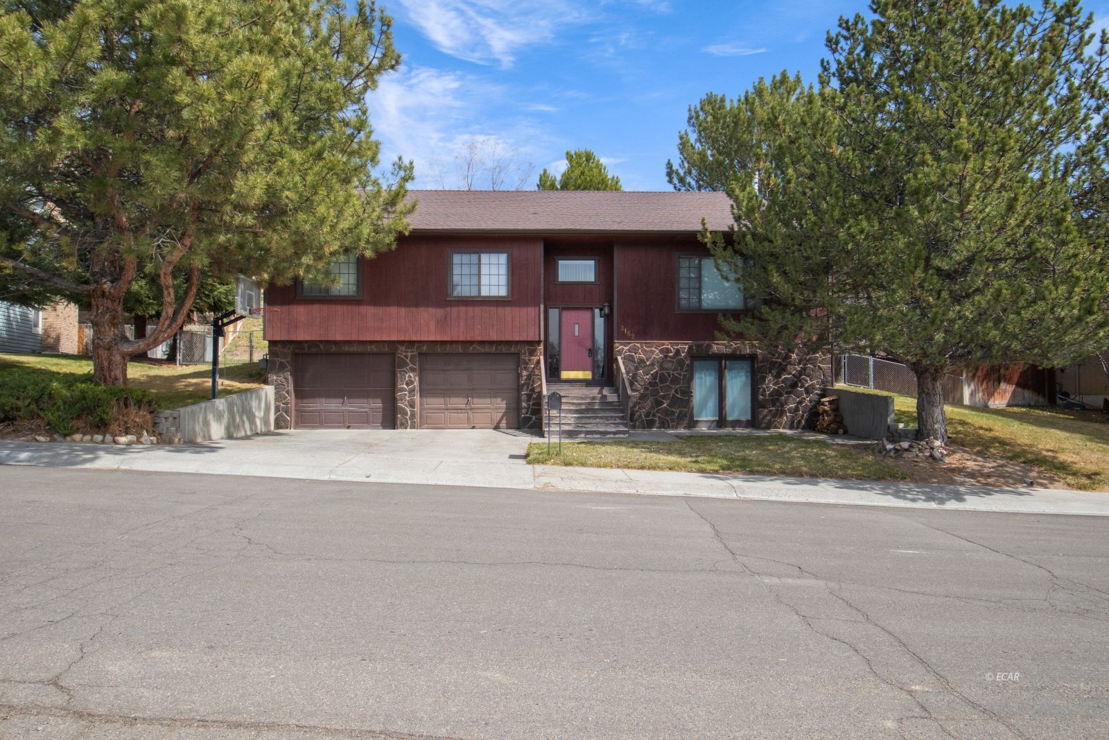 3162 Midland Drive Property Photo 30