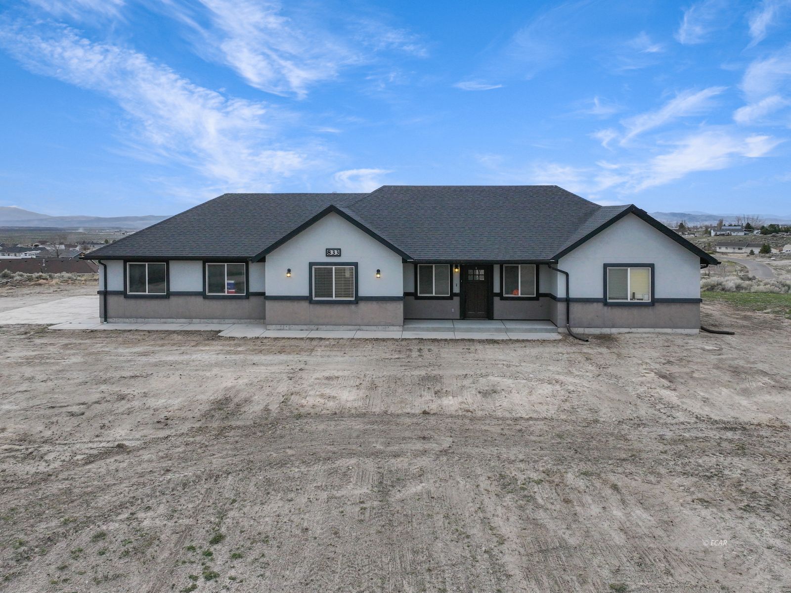 833 Black Oak Drive Property Photo