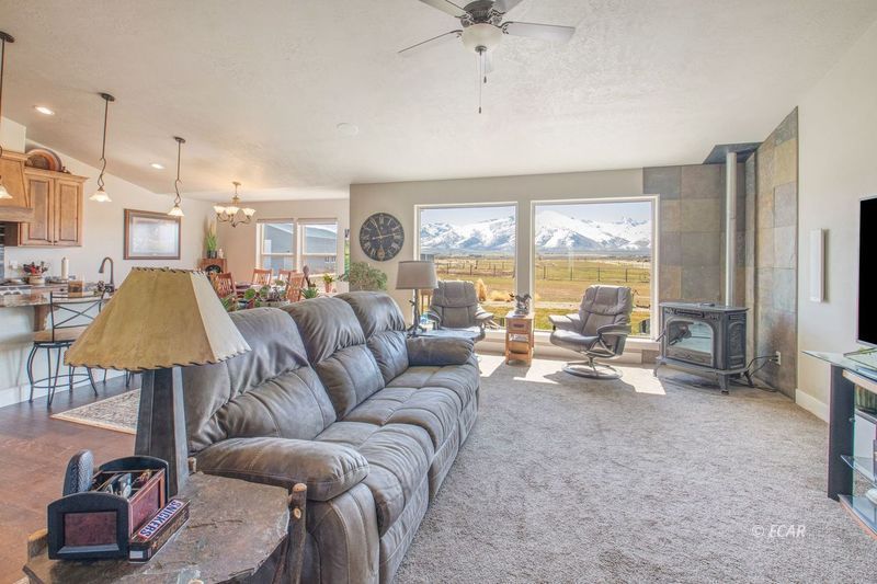 270 Fairlawn Place Property Photo 5