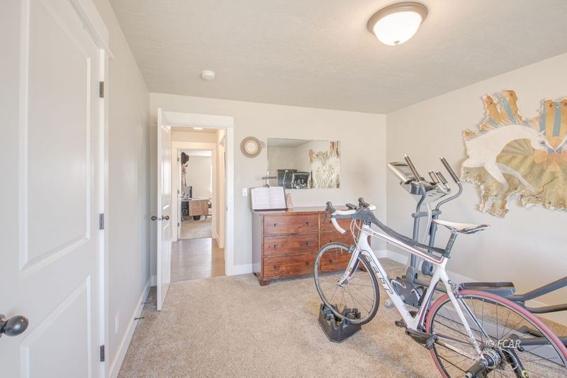 270 Fairlawn Place Property Photo 20