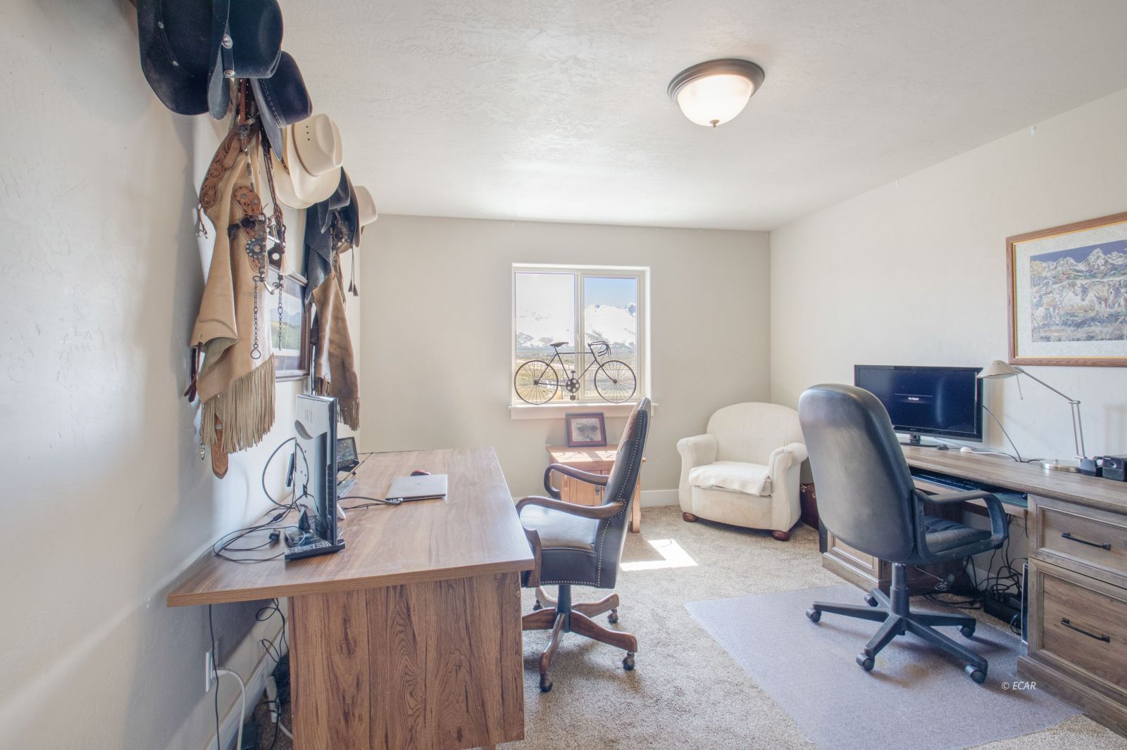 270 Fairlawn Place Property Photo 23