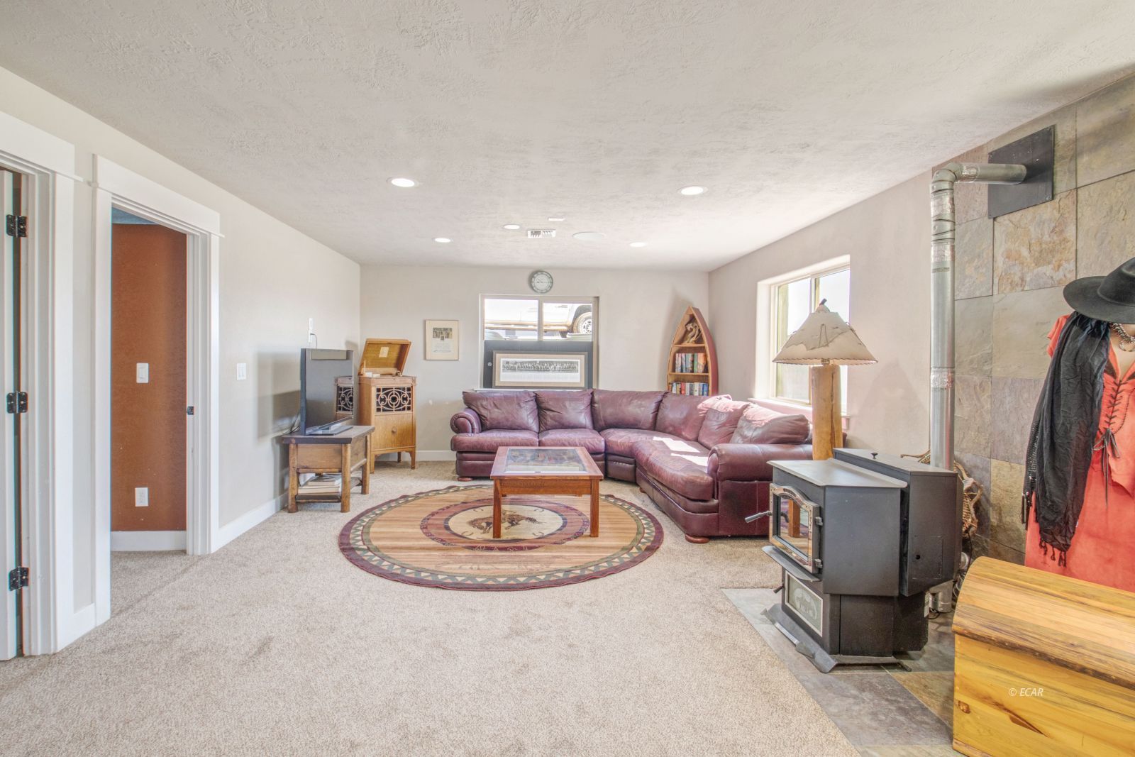 270 Fairlawn Place Property Photo 27