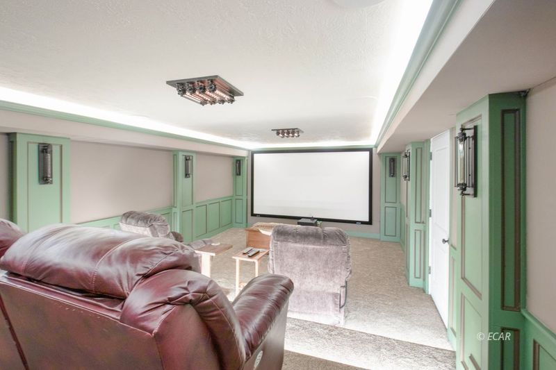 270 Fairlawn Place Property Photo 37