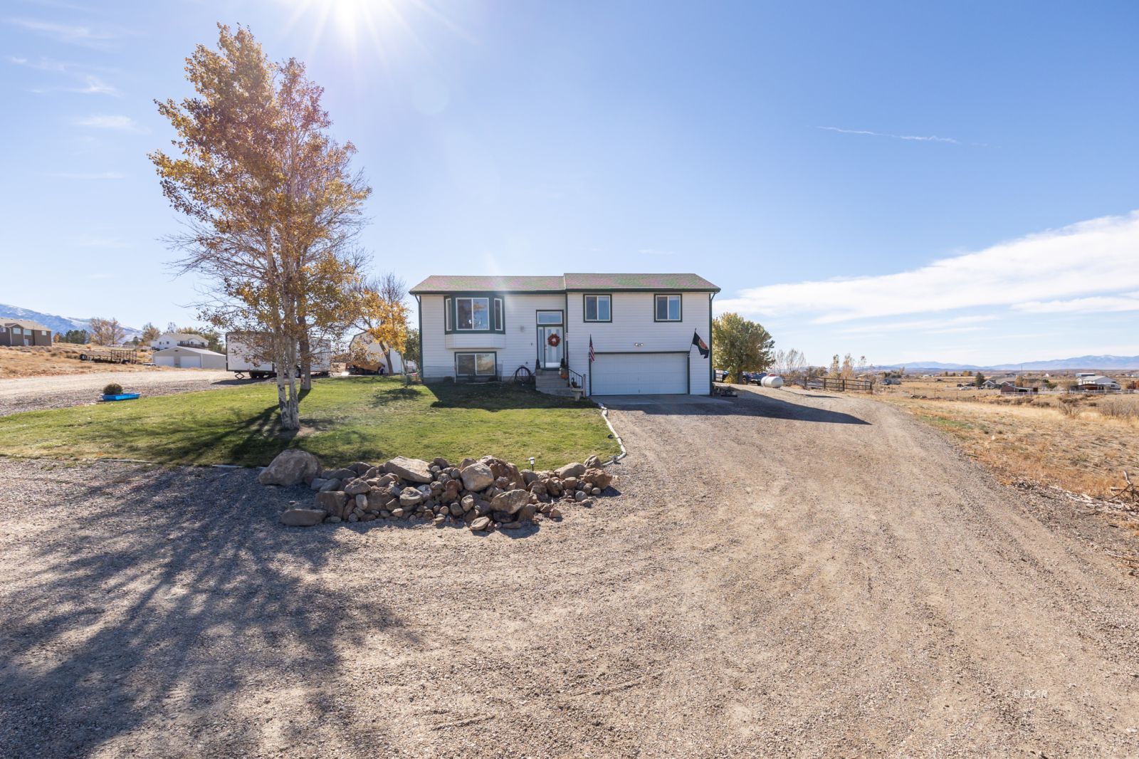 491 Blakeland Drive Property Photo 2