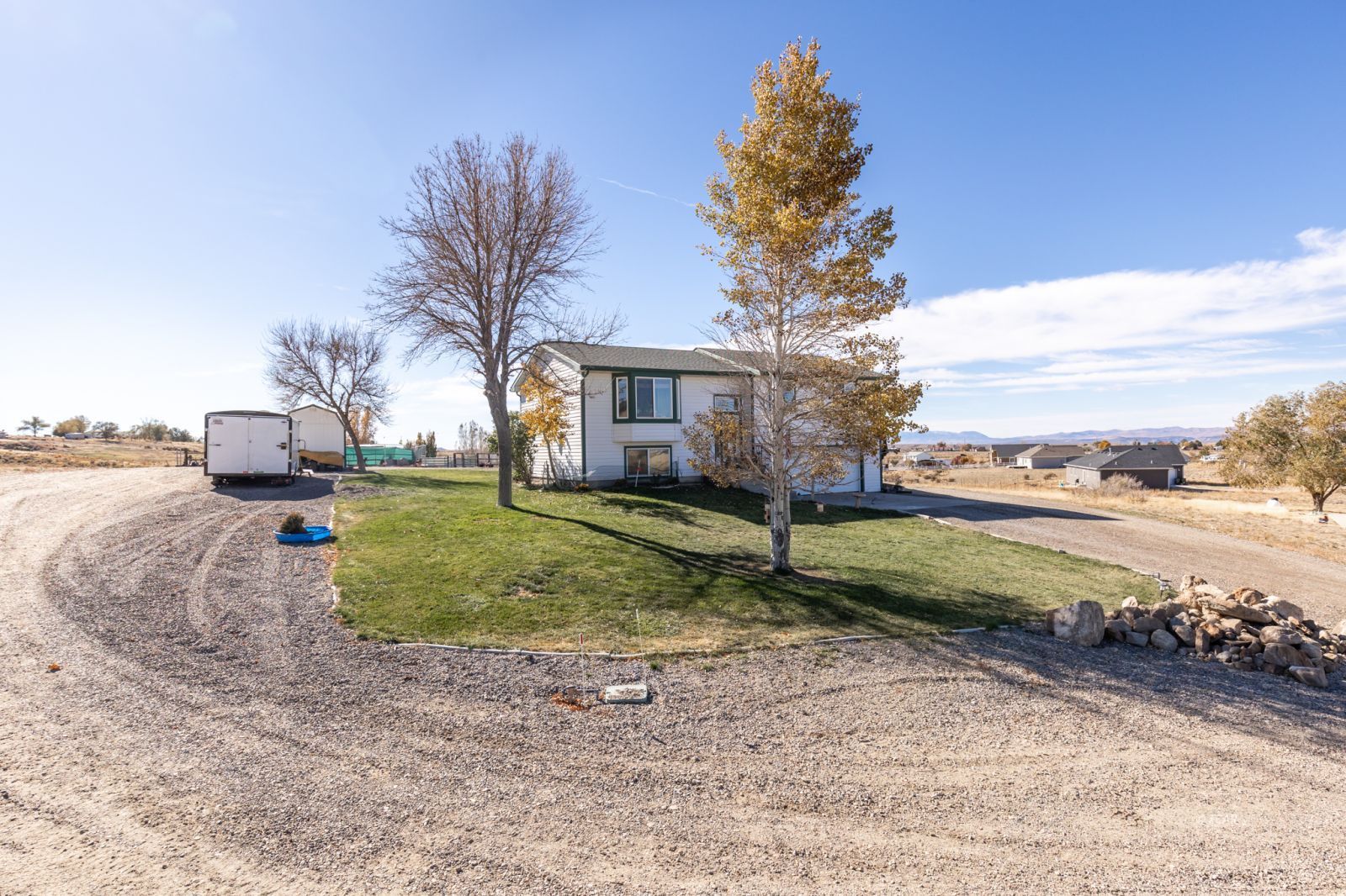 491 Blakeland Drive Property Photo 4