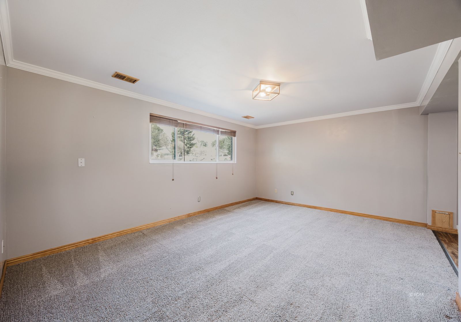 841 Hillside Drive Property Photo 15