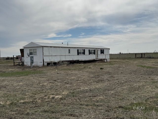 10954 Wood Avenue Property Photo 2