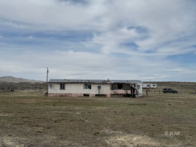 10954 Wood Avenue Property Photo 3