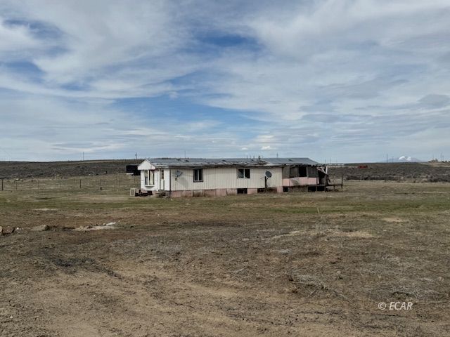 10954 Wood Avenue Property Photo 4