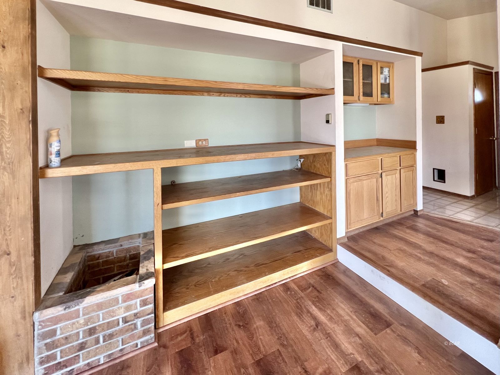 440 Foxridge Drive Property Photo 14