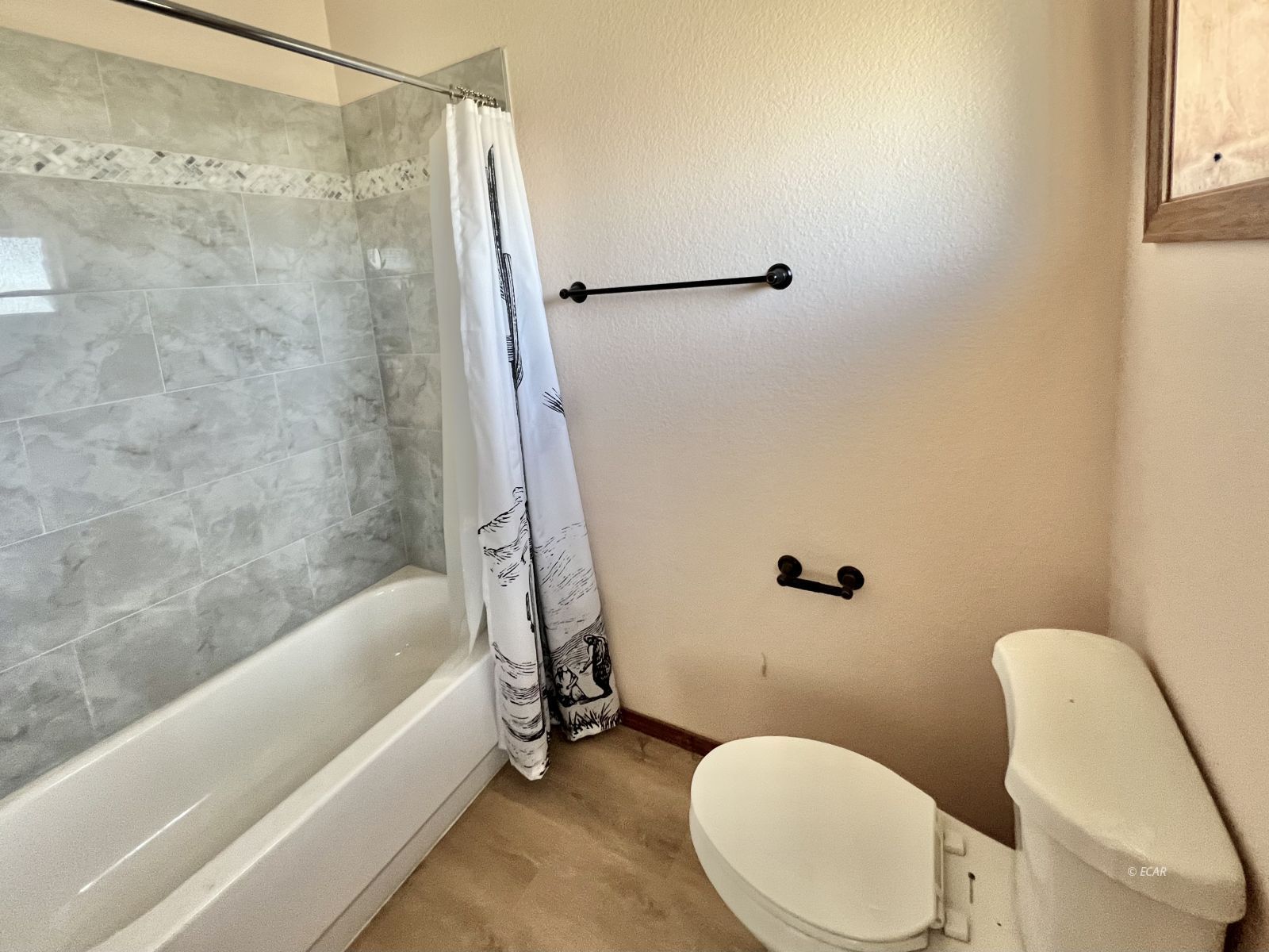 440 Foxridge Drive Property Photo 20