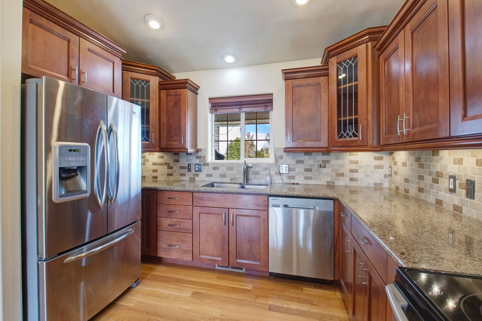 907 Palace Parkway Property Photo 10