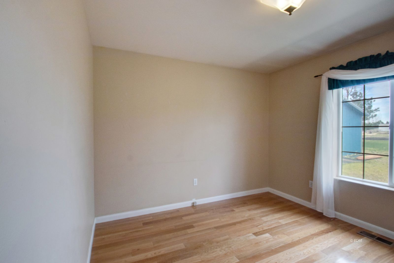 907 Palace Parkway Property Photo 18