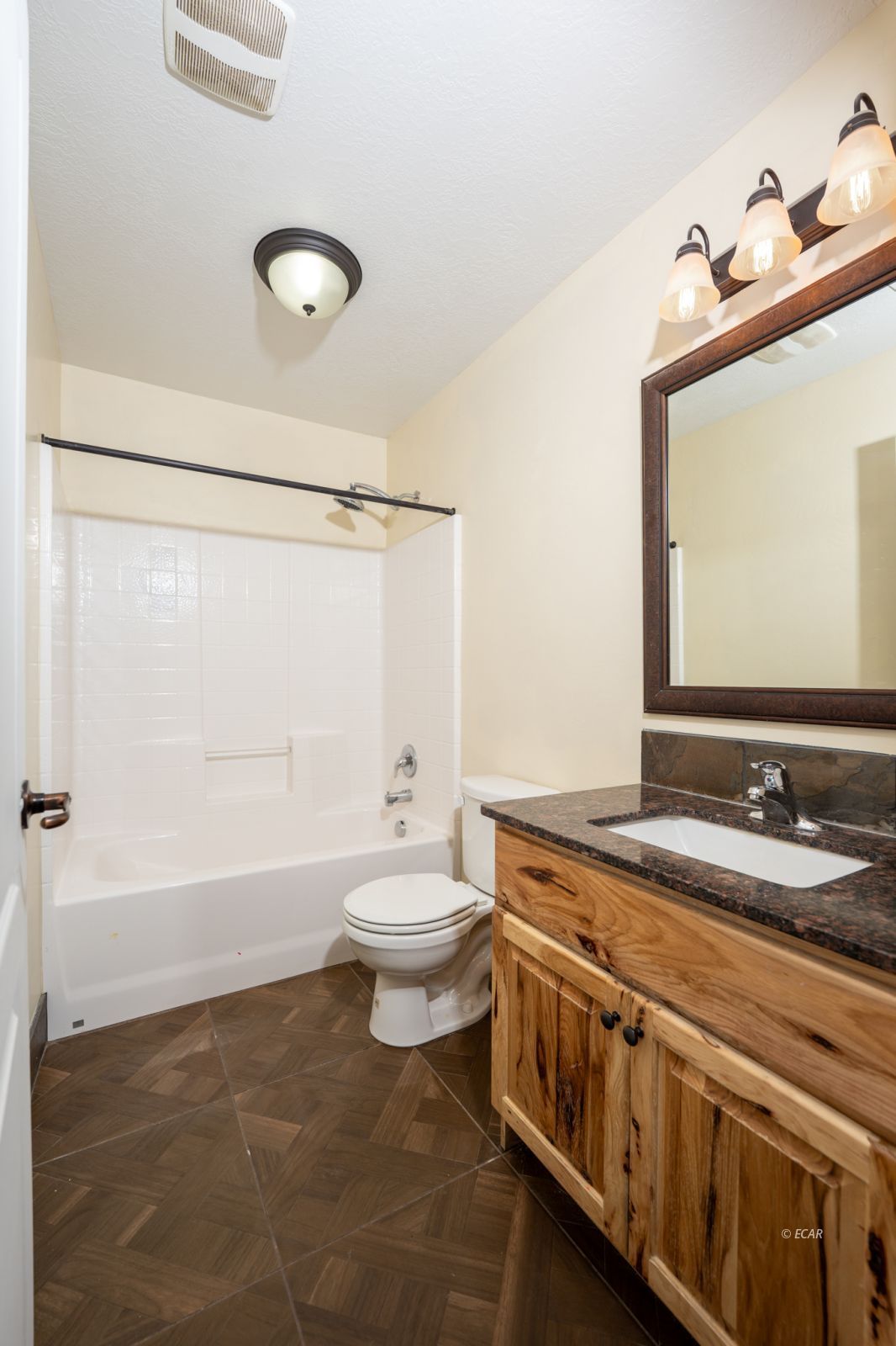 504 Blackstone Drive Property Photo 11