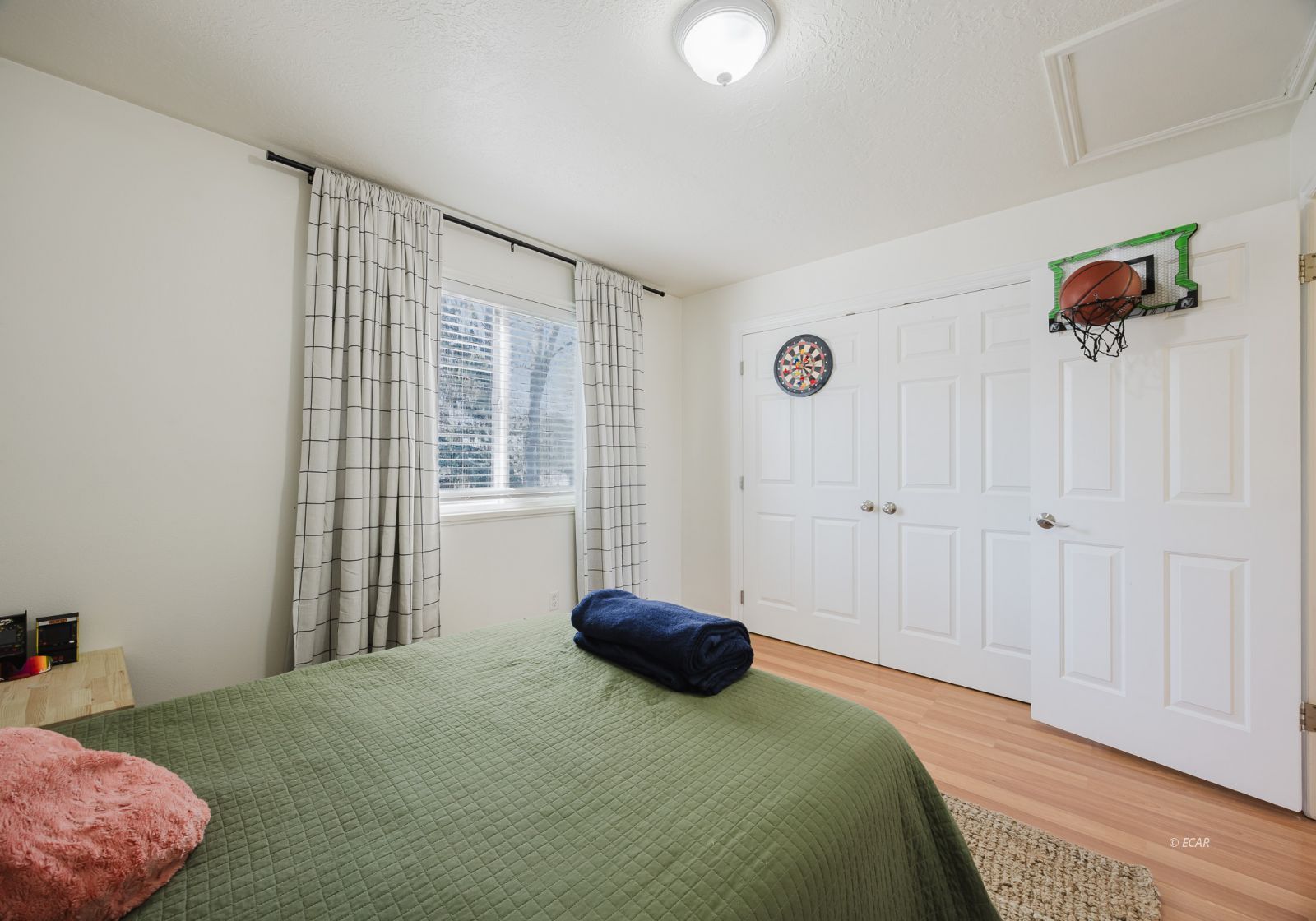 609 Pinecone Circle Property Photo 14